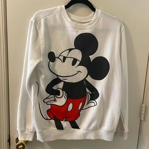 Mickey Mouse sweat shirt